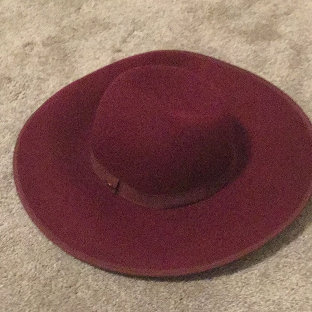 100% Wool purple hat - Picture 4 of 8